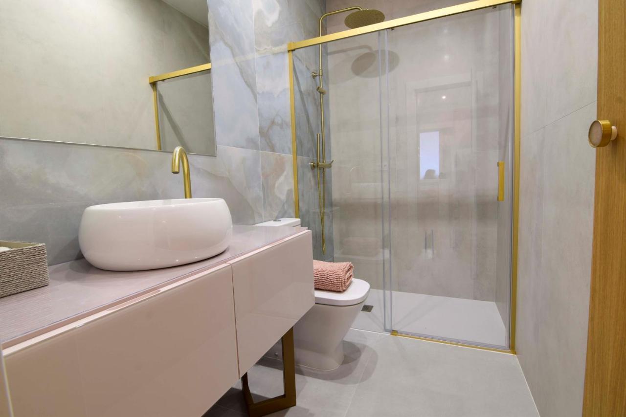Letmalaga Princesa Huelin Luaran gambar
